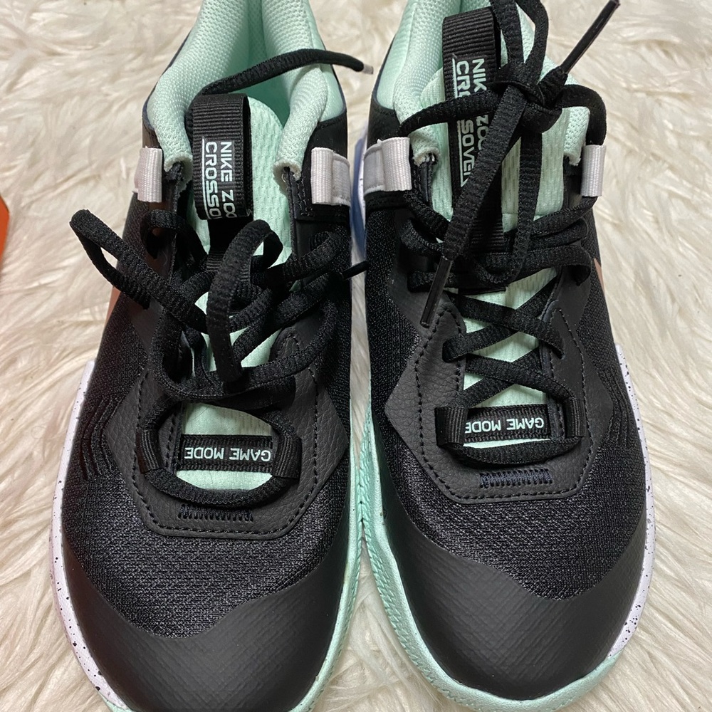 New Nike Air Zoom Crossover Size 5.5 Y
